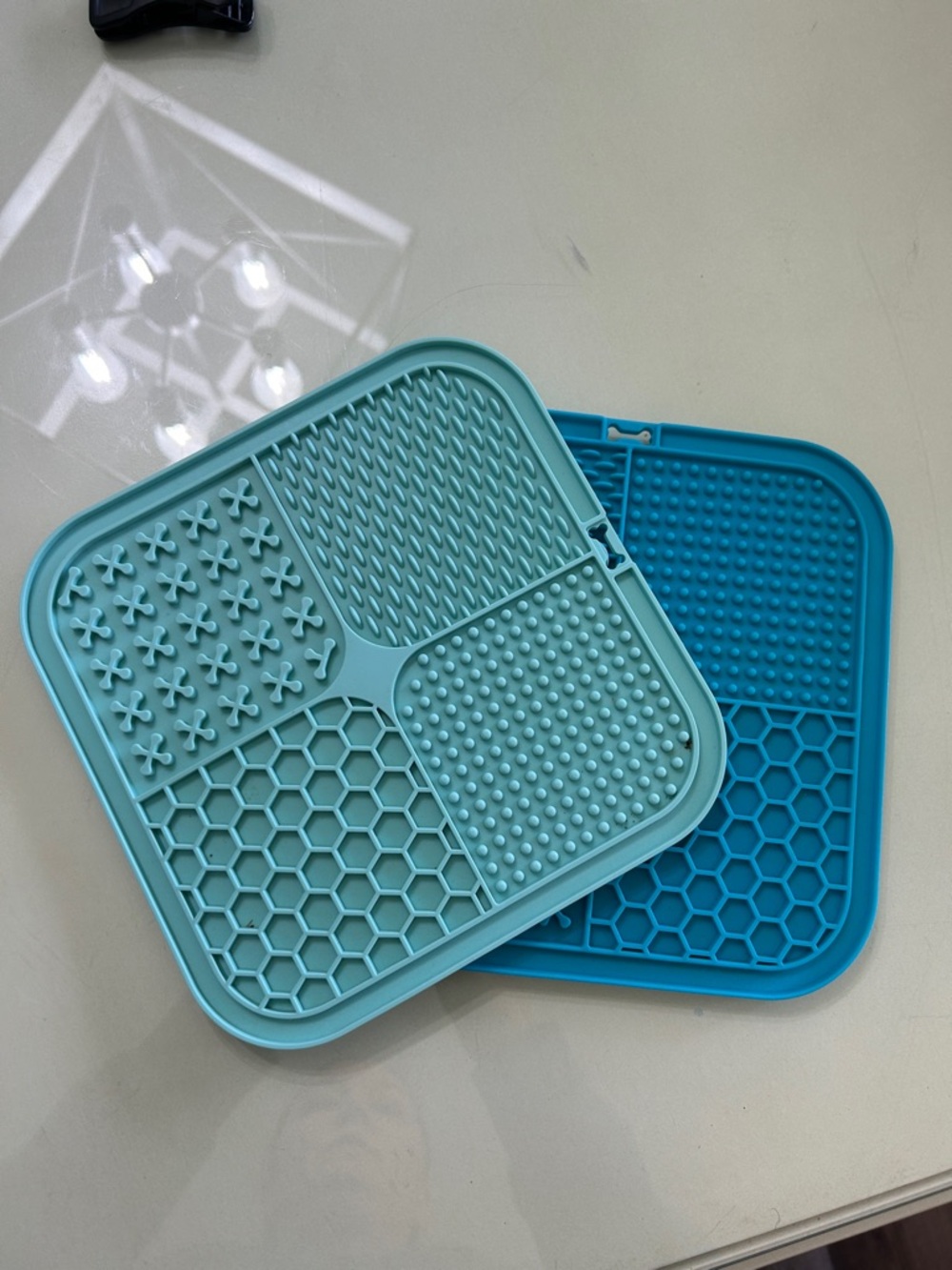 Silicone Pet Lick Mat Duo in Aqua & Teal